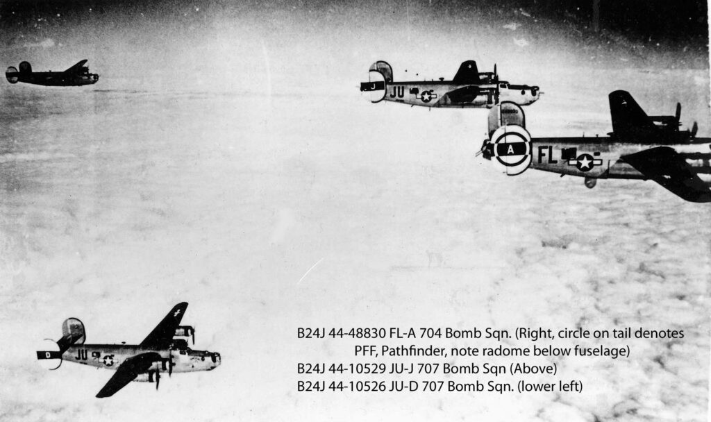 B24J 44-48830 FL-A 704 Bomb Sqn